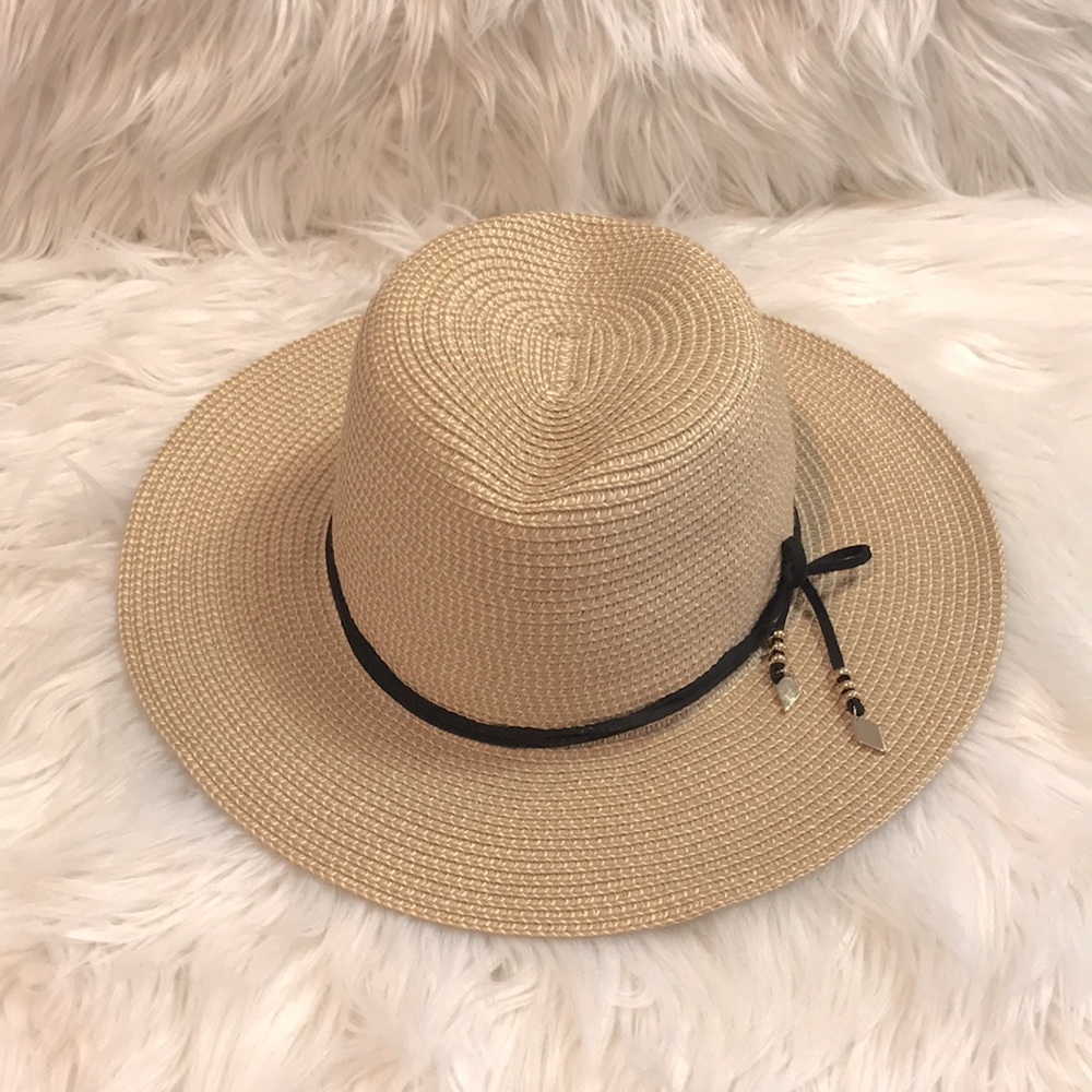 Aritzia Talula Straw Hat